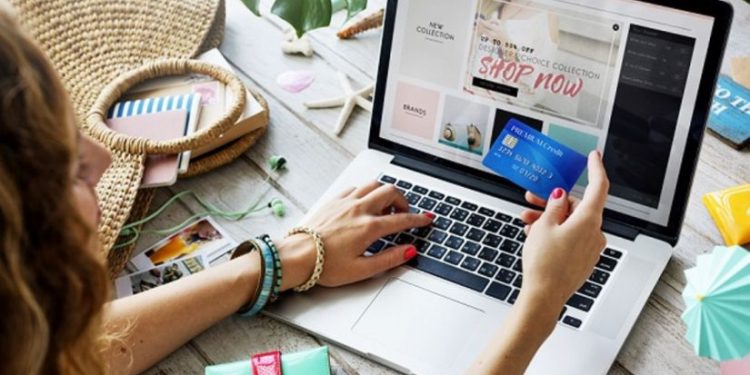 El 45% de peruanos considera que ahorra más en compras por internet