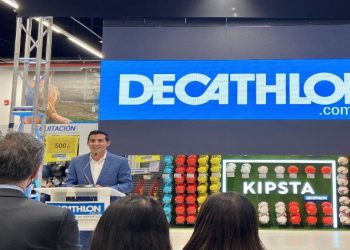 Dacathlon se expande en la región con la inauguración de una nueva tienda