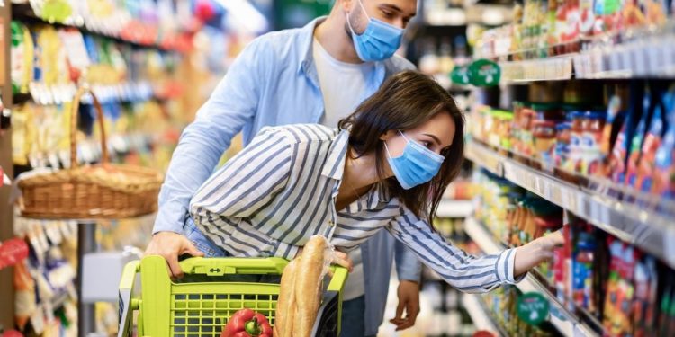 Colombia: Gasto en hogares se desaceleró en julio, según estudio