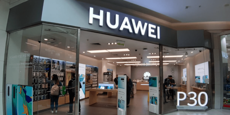 Huawei cierra todas sus tiendas físicas en Chile