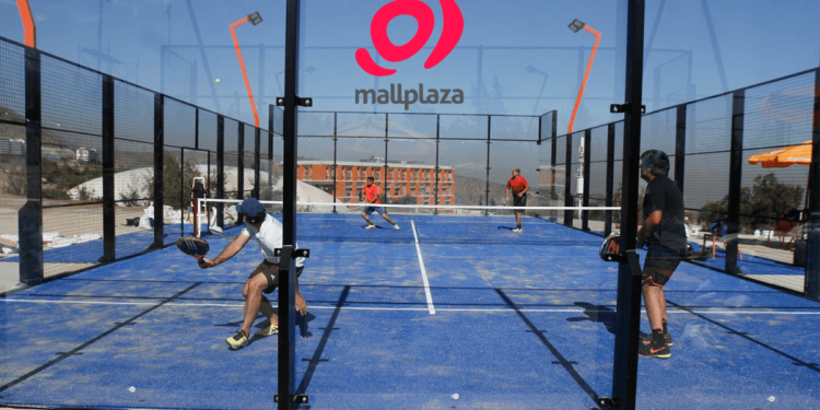 Mallplaza integrará canchas de pádel en sus centros comerciales