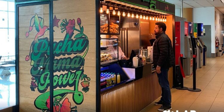 Aeropuerto Jorge Chávez implementa novedosos quioscos emolienteros en instalaciones del terminal