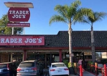 Trader Joe’s anuncia que no tiene intención de introducir cajas de autopago