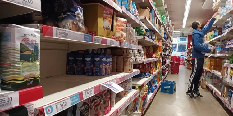 Fin de la tregua: las marcas de alimentos preparan fuertes aumentos de precios tras la asunción de Milei