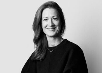 Calvin Klein pierde a otra española: Eva Vidal abandona la dirección de producto