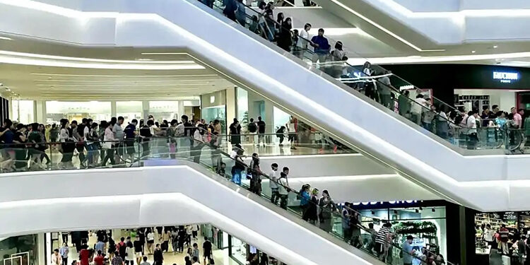 Los centros comerciales entran en una nueva era: menos tráfico exterior, pero más conversión en tienda