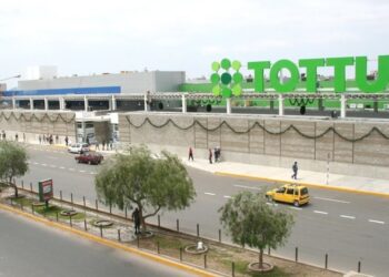 Grupo Falabella gana 14% más y Mallplaza acuerda compra de ocho malls en Colombia | ECONOMIA