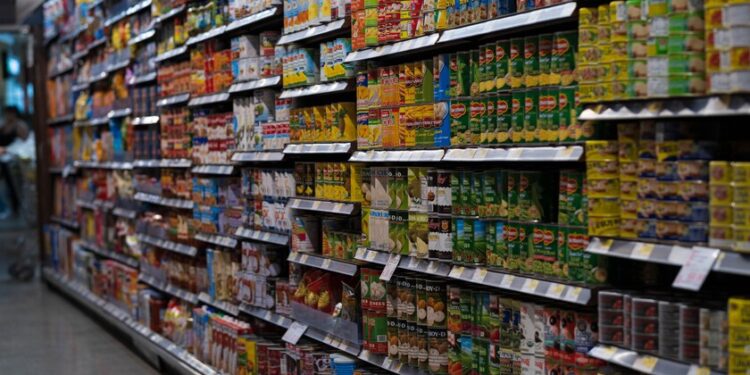 Las tiendas que venden más barato están ganando terreno en México y las Pymes tienen una nueva oportunidad