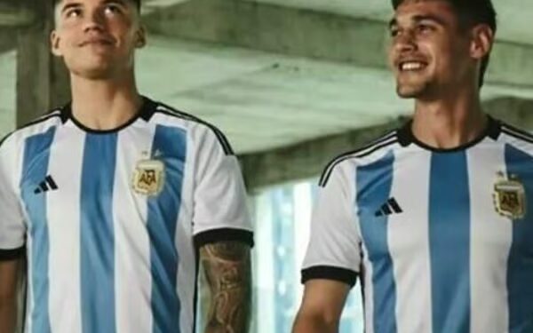 La textil que confecciona las camisetas de la Selección argentina solicita suspender a todo su personal