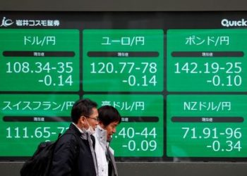 Dólar se debilita tras decepcionantes datos; yen avanza por búsqueda de seguridad